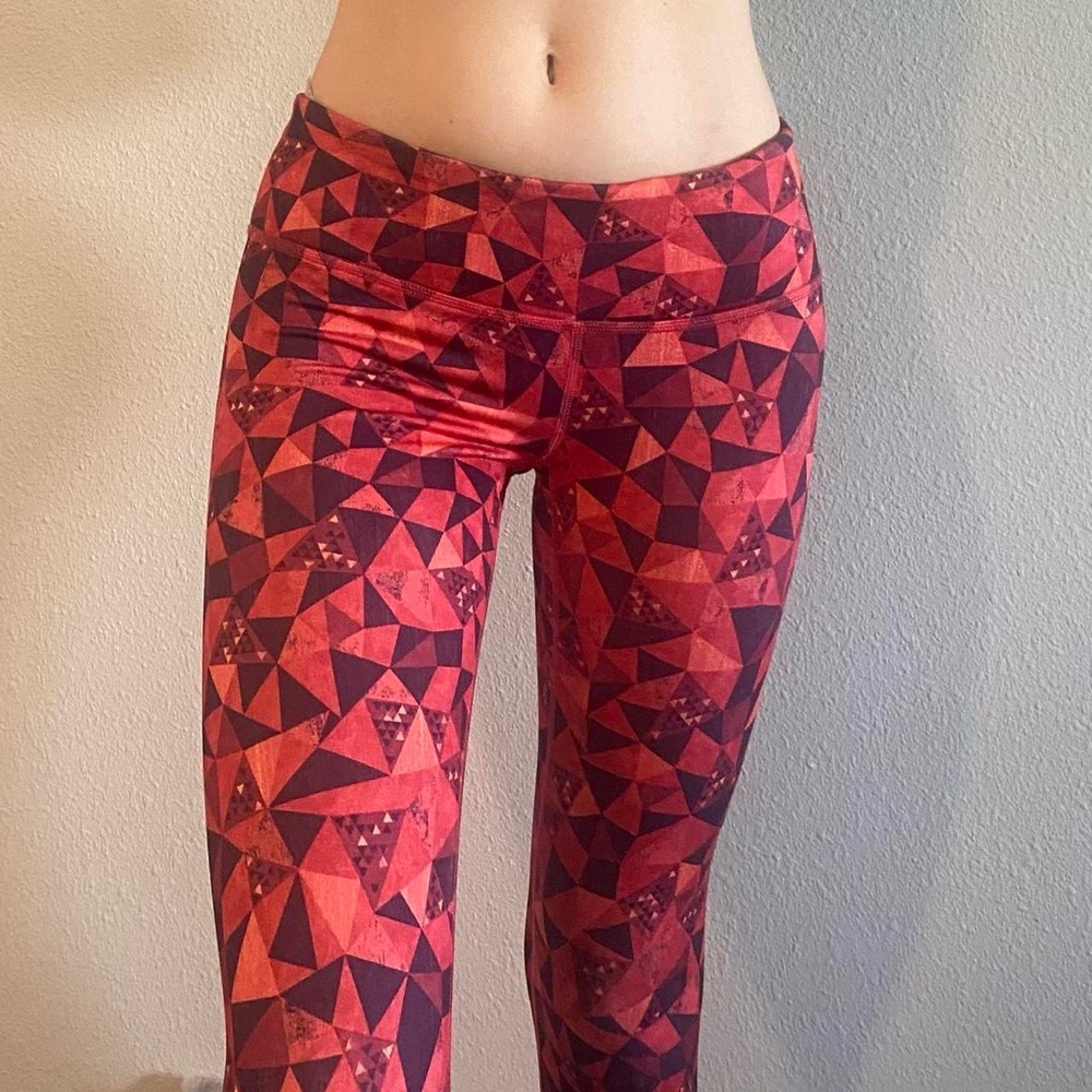 Super Cute Fleece Lined Pattern Leggings! XS